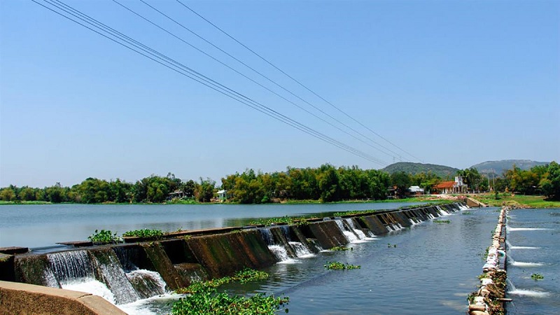 Đập Tam Giang